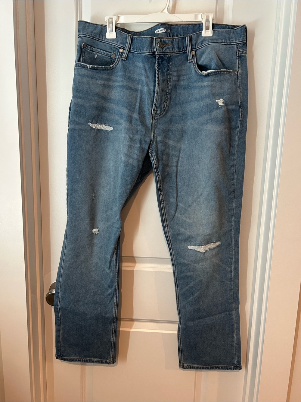 Old Navy Men's Distressed Slim-Fit Jeans